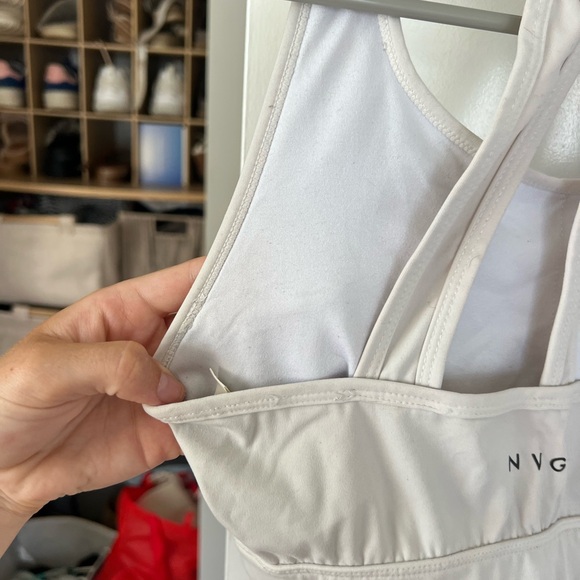 NVGTN sports bra - Picture 9 of 12